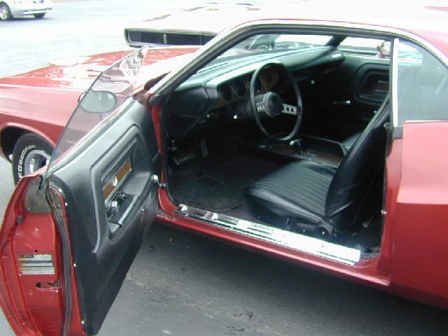 1974 dodge challenger rallye 318 engine