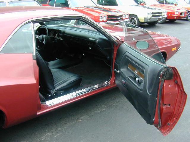 1974 dodge challenger rallye 318 engine