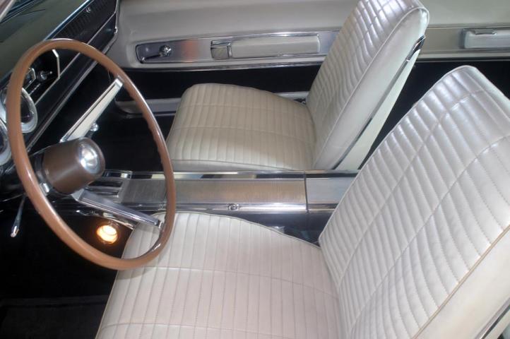 1966 dodge charger hemi 426 interior