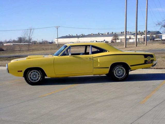 1970 dodge superbee 440 side