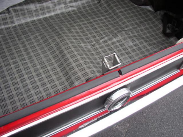 1971 ford mustang 302 convertible trunk