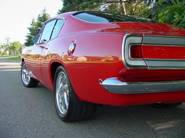 114 1968 plymouth barracuda 426 exterior