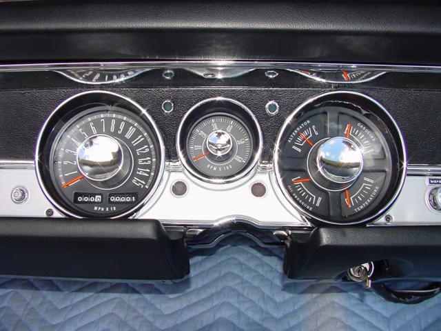 139 1968 plymouth barracuda 426 interior