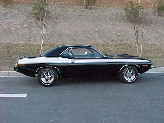 1973 plymouth cuda 440 right side