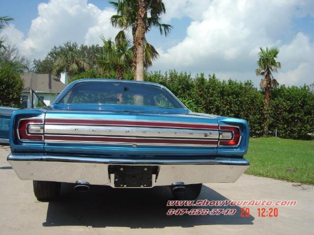 1968 plymouth roadrunner 383