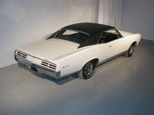 1967 pontiac gto 350 side back