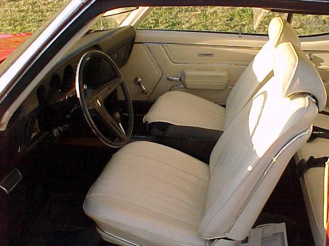 1969 pontiac gto 400 interior